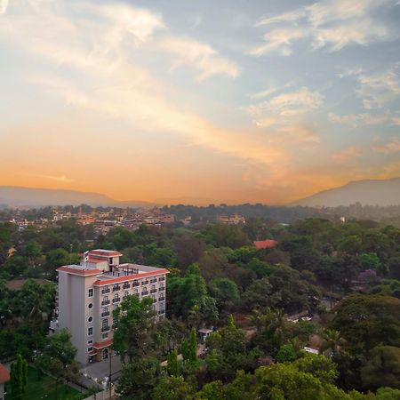 Hotel Enrise By Sayaji Lonavala Exteriér fotografie